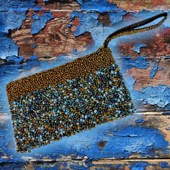 Beautiful beaded bridal shoppe event purse bag pochette - Picture 10 of 10